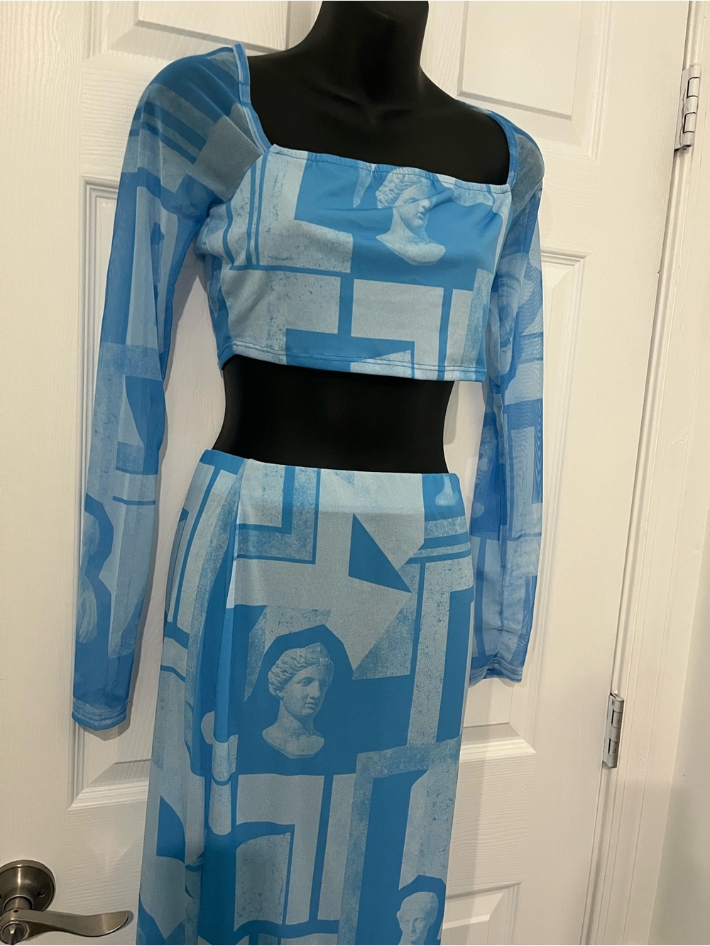 Fashion Nova Blue Geometric & Bust Maxi Skirt